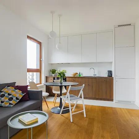 Shortstaypoland Zdziechowskiego *