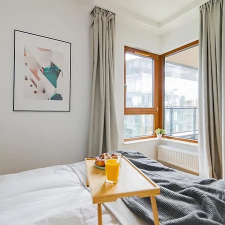 Shortstaypoland Zdziechowskiego * Warsaw